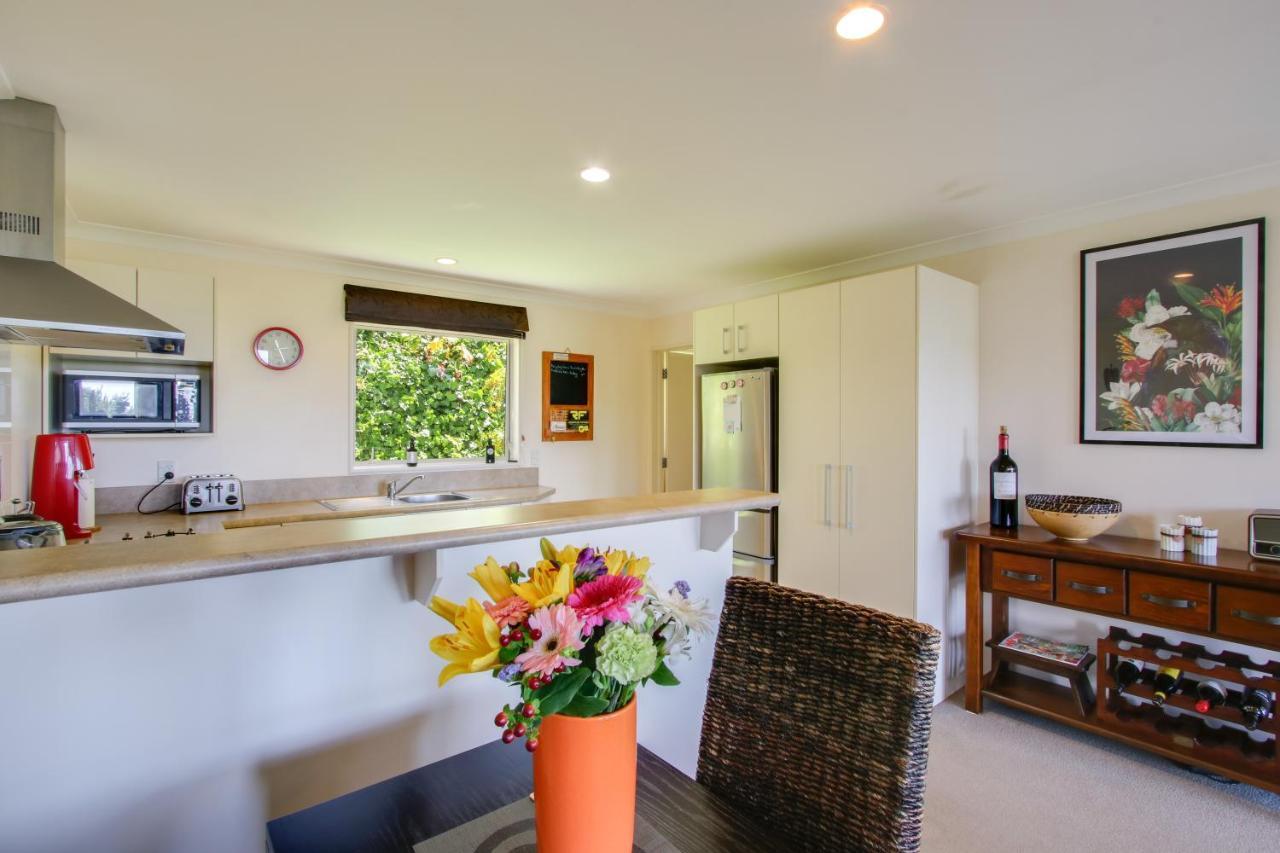 Onslow Views - Napier Holiday Home Εξωτερικό φωτογραφία